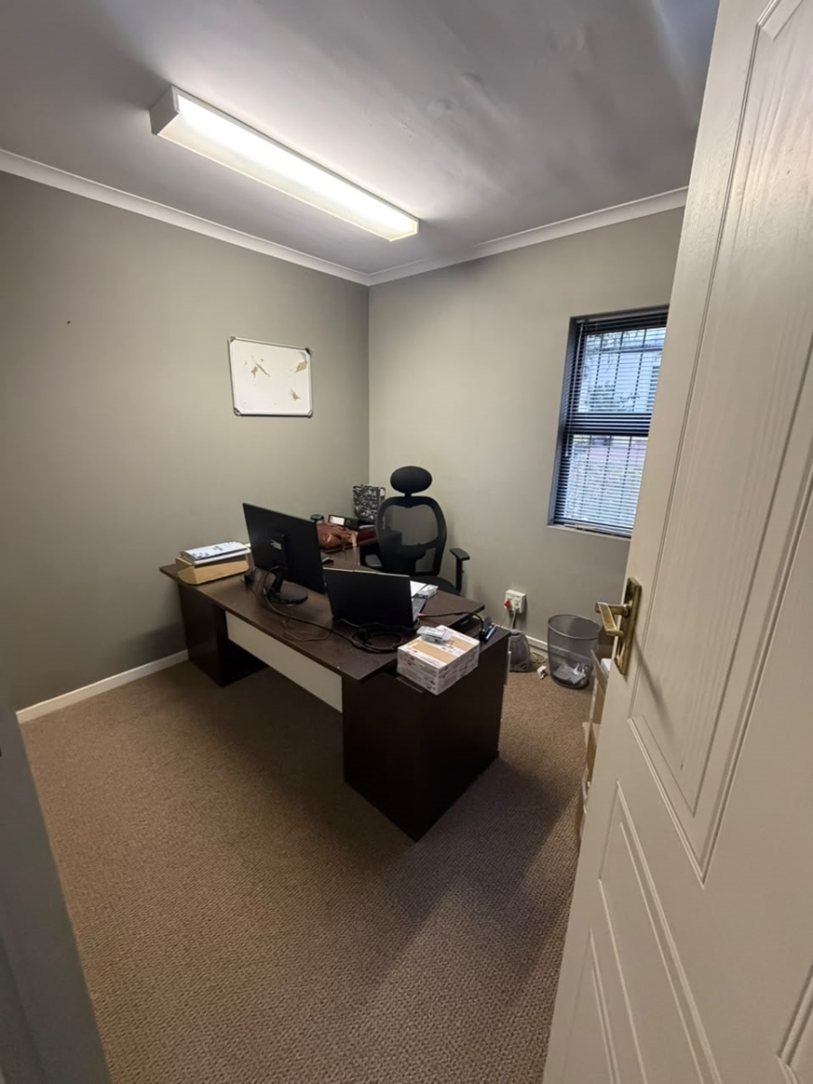 To Let Commercial Property for Rent in Durbanville Western Cape